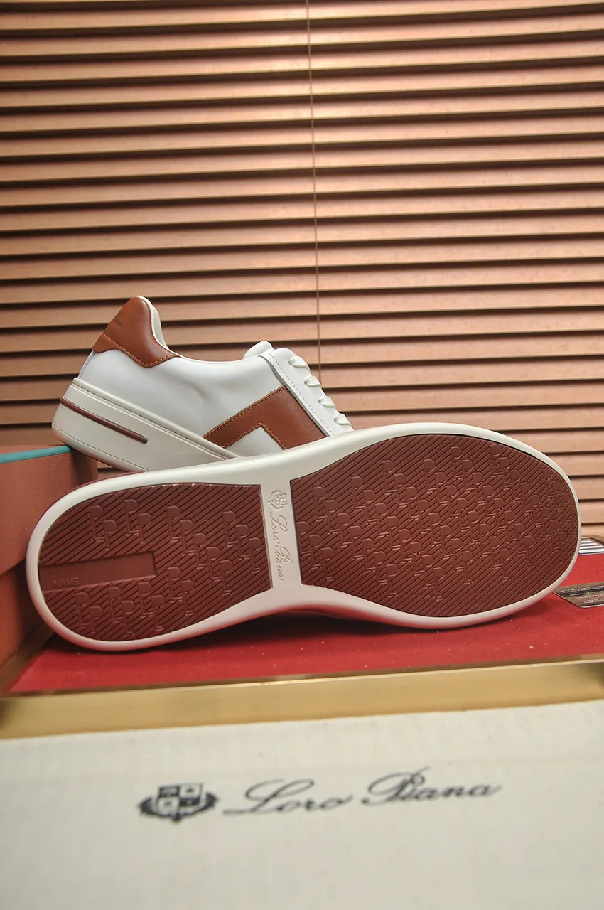 Men's men's shoes 💰580💶[𝐥𝐨𝐫𝐨 𝐏𝐢𝐚𝐧𝐚] lp classic loafers, an Italian treasure brand, the only brand that can match Hermès! Only after wearing it do we realize that we cannot let down our feet. The upper is imported cashmere, the lining of water-dyed cowhide ➕ the cowhide feet, the official original glass rubber outsole, and the pendant. Exclusive original packaging (tag ➕ brand paper ➕ outer box ➕ hand bag) code number: 38-46 (45 46 customized)